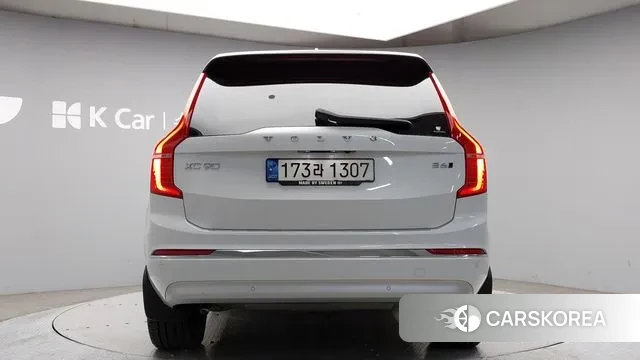 Volvo XC90 second Generation 2022 Белый из Кореи, фото 3