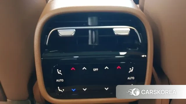 Mercedes-Benz E-Class W214 2024 Серебряный из Кореи, фото 3