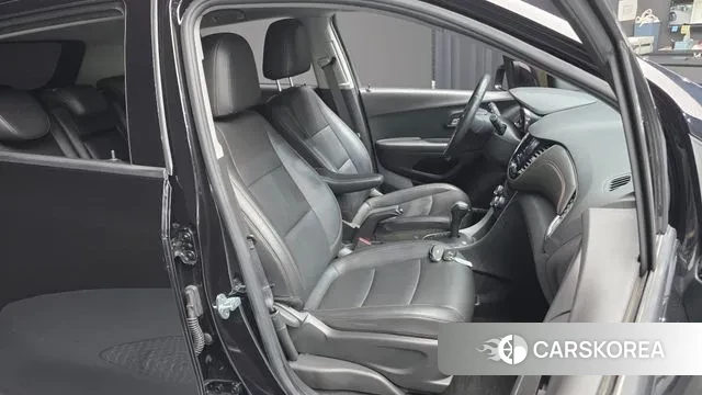 Chevrolet (GM Daewoo) The New Trax 2020 Черный из Кореи, фото 3