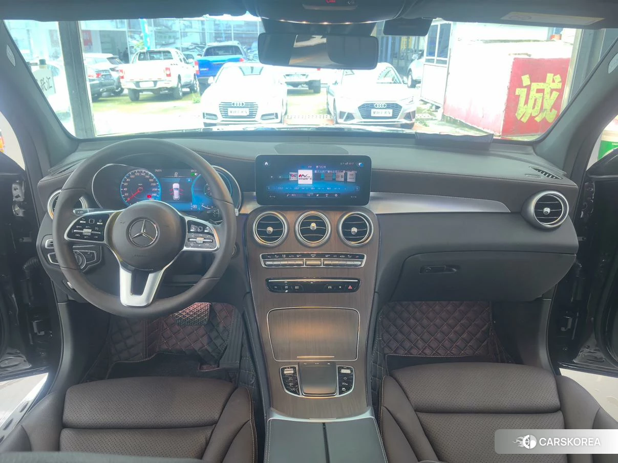 Mercedes-Benz GLC 2020 Черный из Китая, фото 3