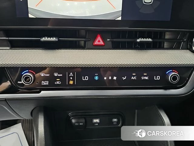 Kia Sportage 5th Generation 2022 Белый из Кореи, фото 3