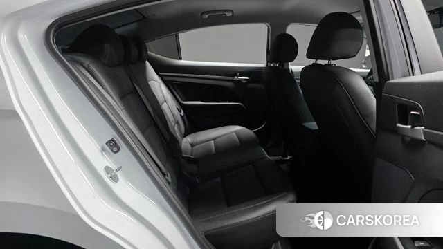 Hyundai The New Avante AD 2019 Белый из Кореи, фото 3