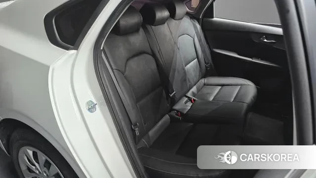 Kia Come New K3 2021 Белый из Кореи, фото 3