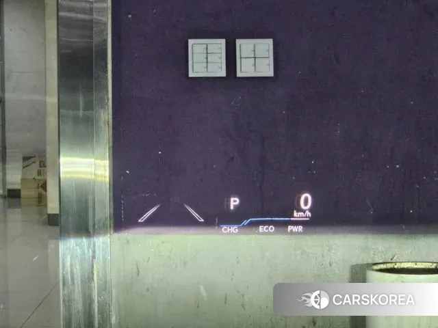 Lexus ES300h 7th generation 2023 Серый из Кореи, фото 3