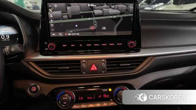 Kia The New K3 2nd generation 2022 Серый из Кореи, фото 3