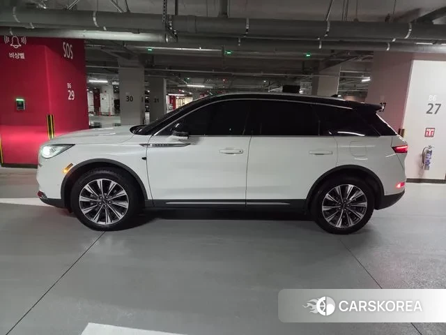 Lincoln Corsair 2021 Жемчужный цвет из Кореи, фото 3