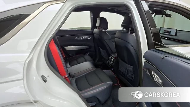 Genesis GV70 2021 Белый из Кореи, фото 3