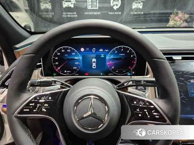 Mercedes-Benz E-Class W214 2025 Белый из Кореи, фото 3