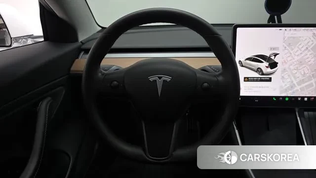 Tesla Model 3 2020 Белый из Кореи, фото 3