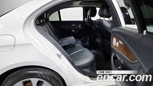 Mercedes-Benz E-Class W213 id 2652945 из Кореи 3
