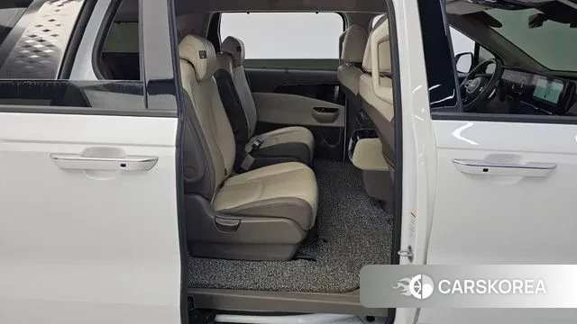 Kia Carnival 4th generation 2023 Белый из Кореи, фото 3