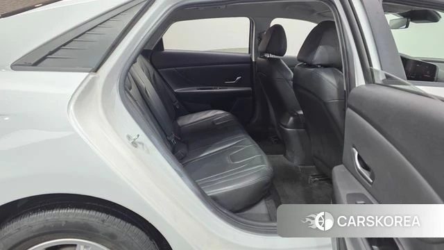 Hyundai Avante (CN7) 2021 Белый из Кореи, фото 3