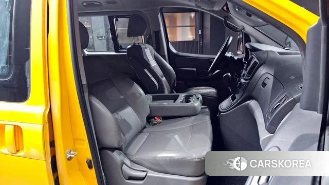 Hyundai The New Grand Starex 2020 Желтый из Кореи, фото 3