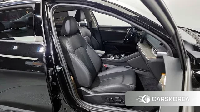 Kia K5 Hybrid 3rd Generation 2023 Черный из Кореи, фото 3