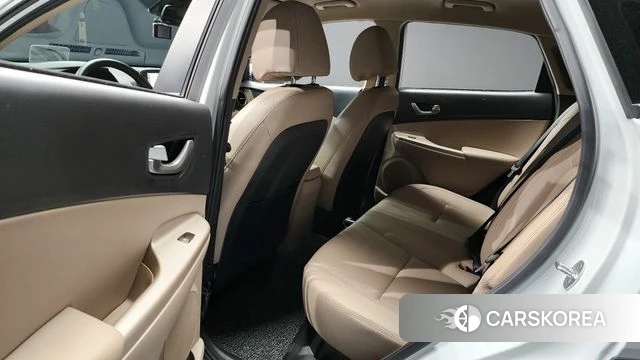 Hyundai Kona 2018 Белый из Кореи, фото 3