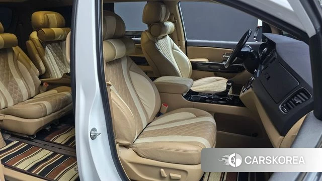 Kia The New Carnival 2018 Белый из Кореи, фото 3