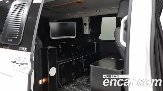 Hyundai Staria 2021 Белый из Кореи, фото 3