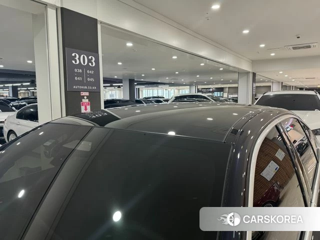 BMW 5 Series (G60) 2024 Синий из Кореи, фото 3