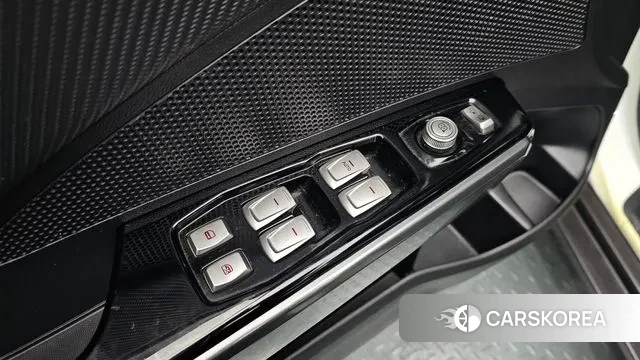 Ssangyong Tivoli Armor 2019 Белый из Кореи, фото 3