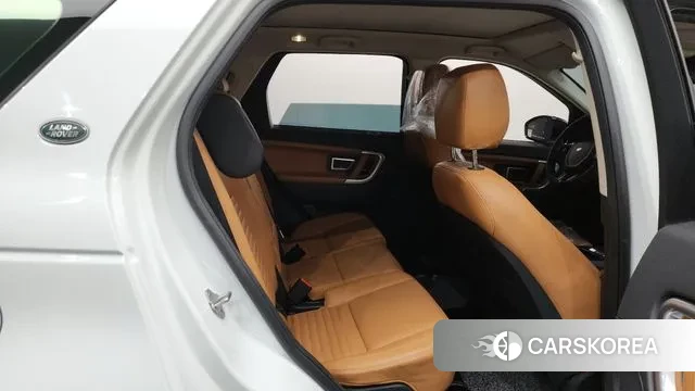Land Rover Discovery Sports 2019 Белый из Кореи, фото 3
