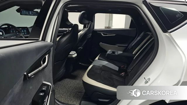 Kia EV6 2023 Белый из Кореи, фото 3