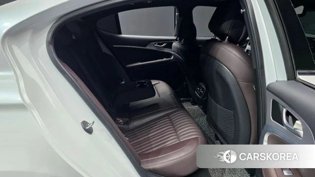 Genesis The New G70 2022 Белый из Кореи, фото 3