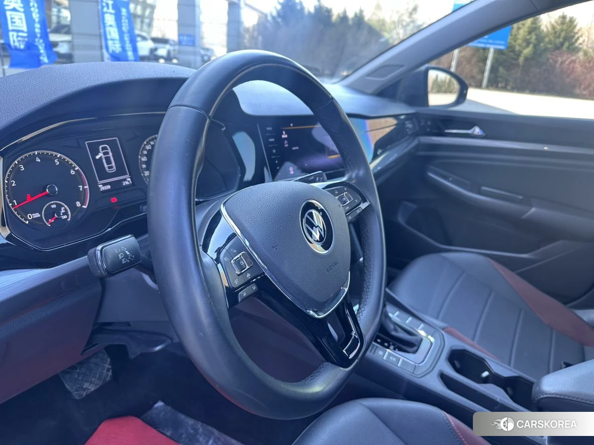 Volkswagen Bora 2020 Серебристо-серый из Китая, фото 3