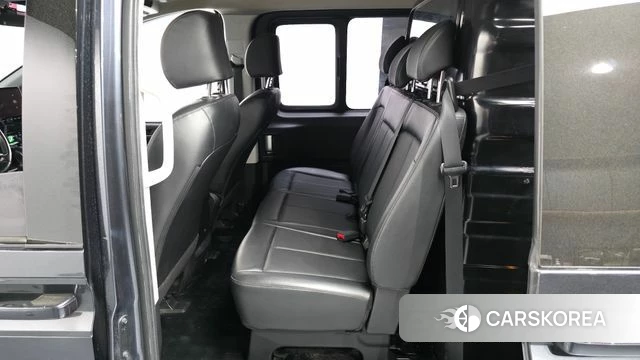 Hyundai Staria 2022 Серый из Кореи, фото 3