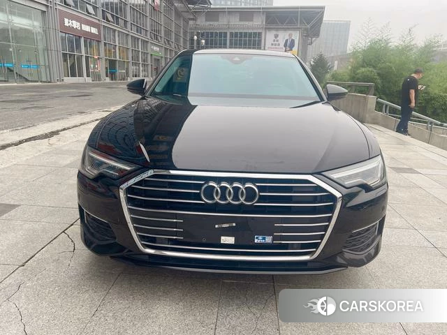 Audi A6L 2021 Черный из Китая, фото 3