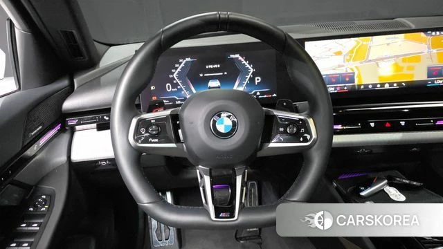 BMW 5 Series (G60) 2024 Белый из Кореи, фото 3