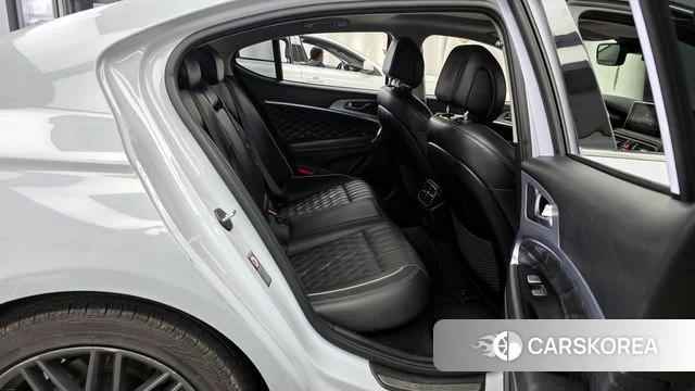 Genesis G70 2018 Серебристо-серый из Кореи, фото 3