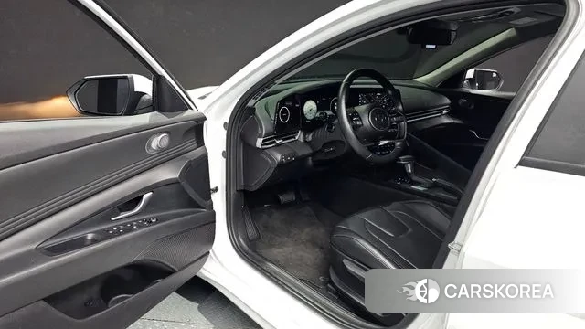 Hyundai Avante (CN7) 2021 Белый из Кореи, фото 3