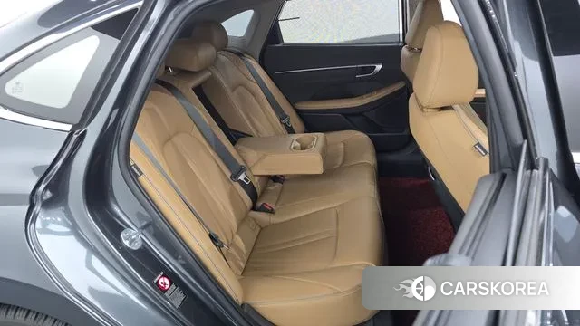 Hyundai Sonata (DN8) 2021 Серый из Кореи, фото 3