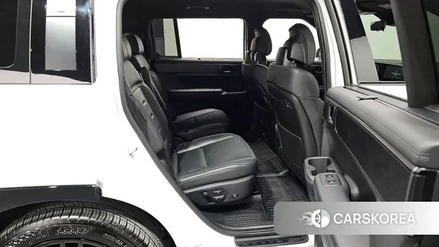 Hyundai Santa Fe (MX5) 2023 Белый из Кореи, фото 3