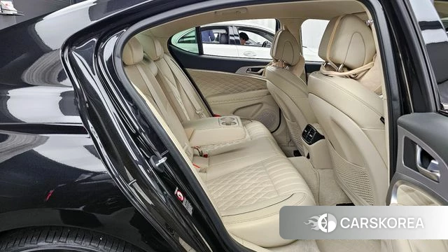 Genesis G70 2019 Черный из Кореи, фото 3