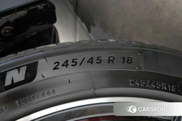 BMW 5 series 2022 Черный из Китая, фото 3