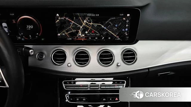 Mercedes-Benz E-Class W213 2021 Черный из Кореи, фото 3