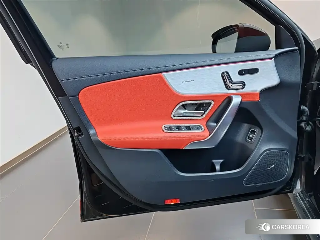 Mercedes-Benz A-class AMG 2025 Черный из Китая, фото 4