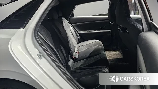 Hyundai Avante (CN7) 2021 Белый из Кореи, фото 3