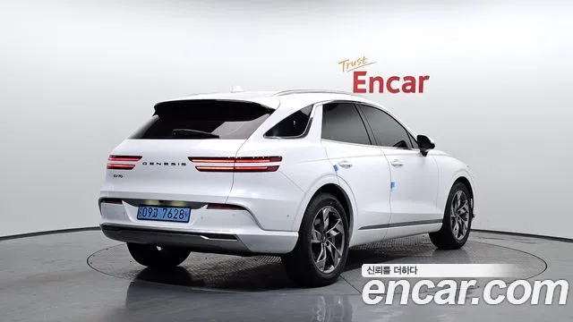 Genesis Electrified GV70 2022 Белый из Кореи, фото 3