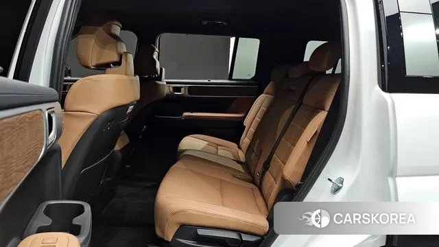 Hyundai Santa Fe (MX5) 2025 Белый из Кореи, фото 3