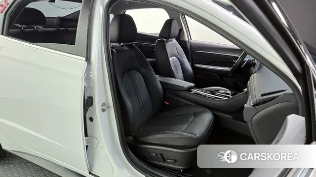 Hyundai Sonata (DN8) 2022 Белый из Кореи, фото 3