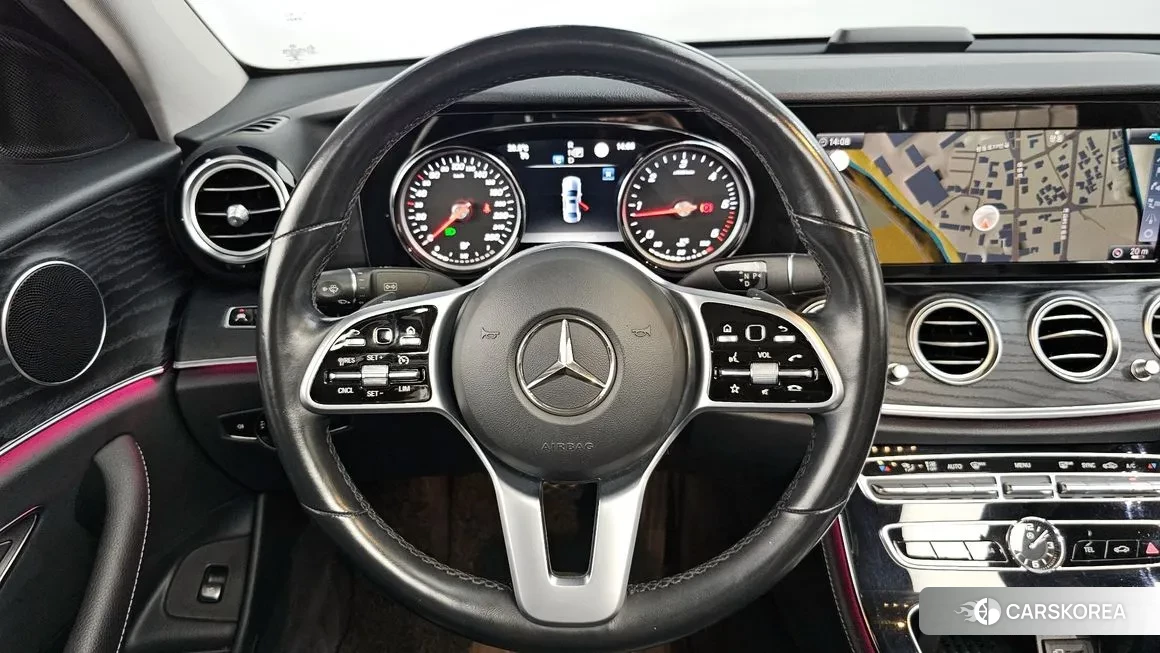 Mercedes-Benz E-Class W213 2020 Черный из Кореи, фото 3