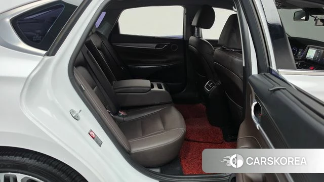 Hyundai Grandeur IG 2018 Белый из Кореи, фото 3