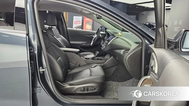 Chevrolet (GM Daewoo) The New Malibu 2019 Небесно-голубой из Кореи, фото 3