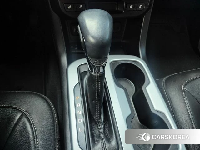 Chevrolet (GM Daewoo) Real New Colorado 2022 Серый из Кореи, фото 3