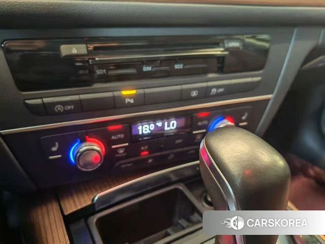Audi A6L 2018 Черный из Китая, фото 3