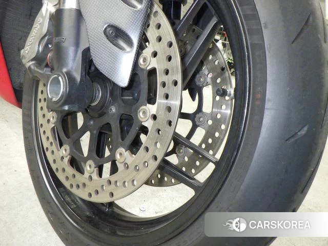 Проданный Ducati 899 PANIGALE 2014 из Японии
