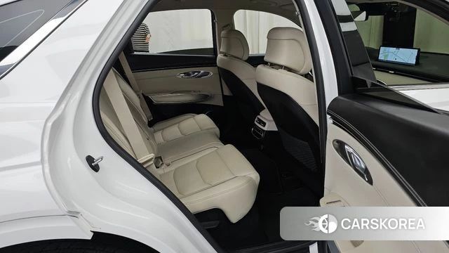 Genesis GV70 2021 Белый из Кореи, фото 3