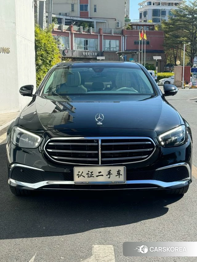 Mercedes-Benz E-class id 4214049 из Китая 3
